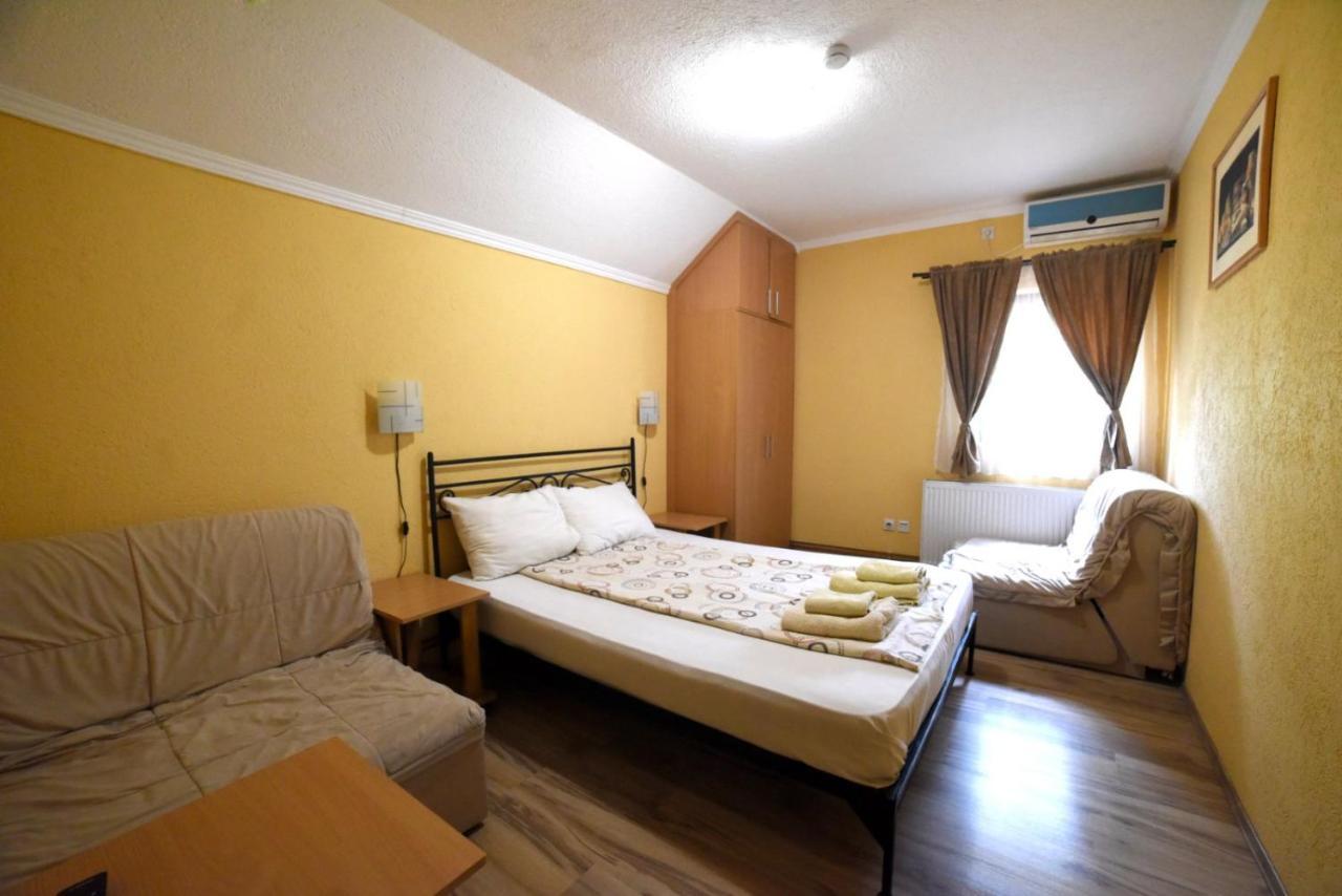 Etno Kuca Sa Konacistem Gocko Hotel Vrnjacka Banja Bagian luar foto