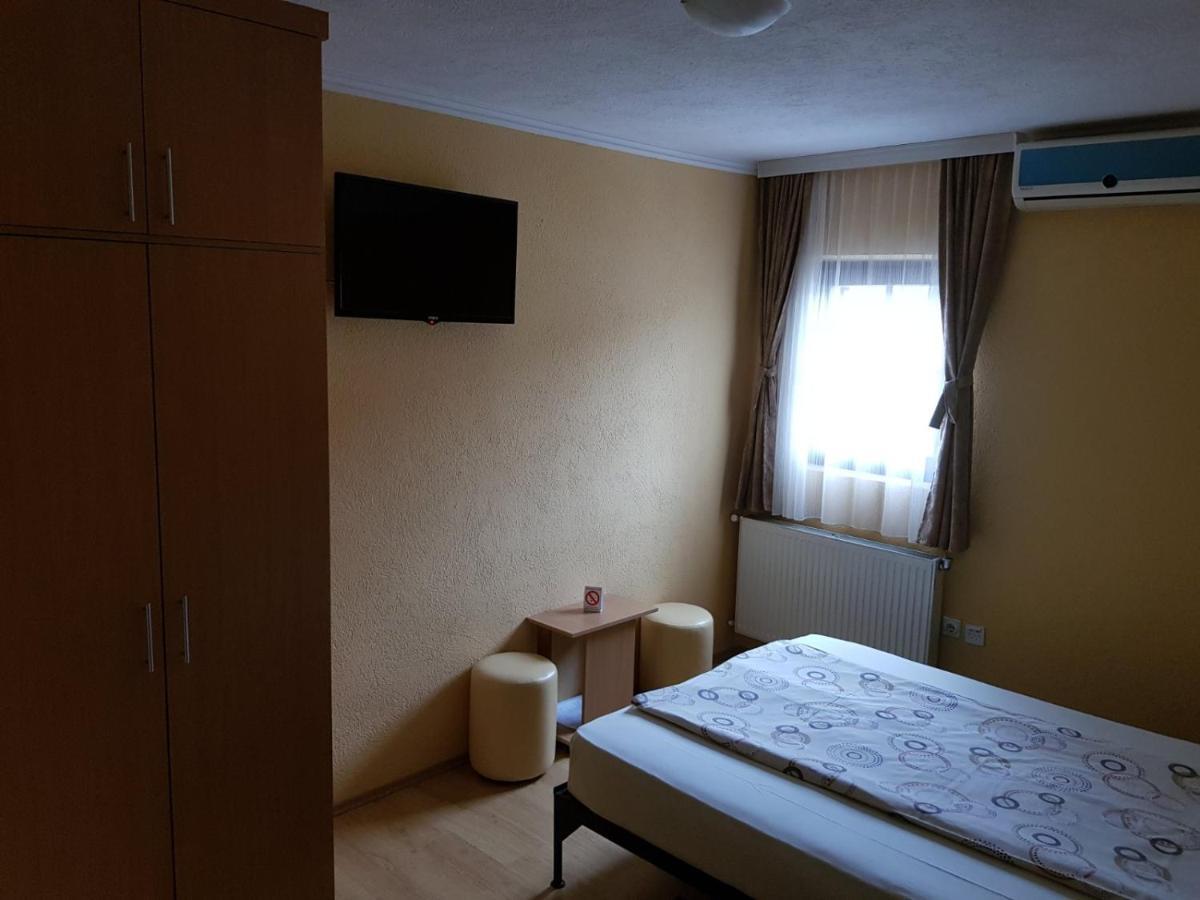 Etno Kuca Sa Konacistem Gocko Hotel Vrnjacka Banja Bagian luar foto